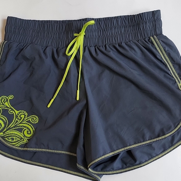 ATHLETA Ladies Gray W/Lime Running Shorts W/Panties & Drawstring Size Sm… - Picture 1 of 8